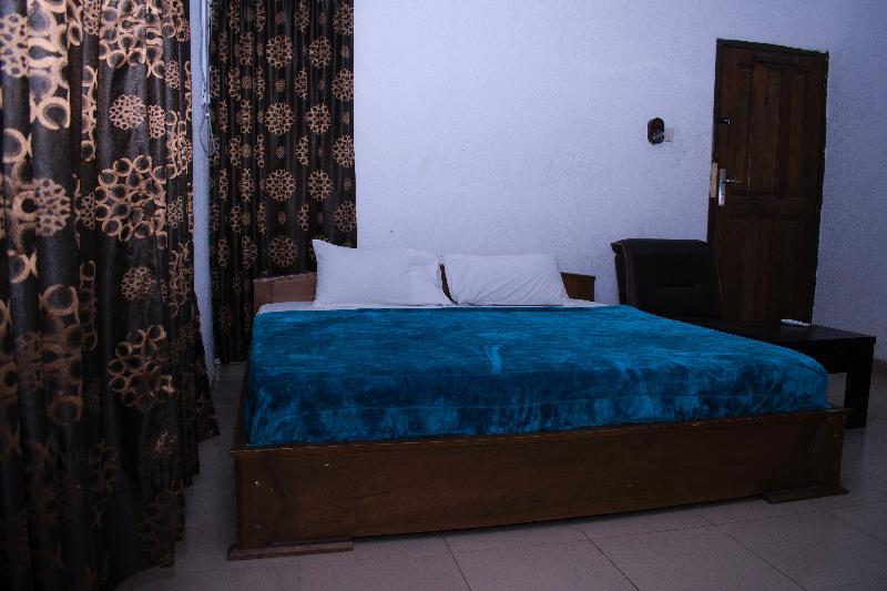 Day By Day Hotel Lagos Exterior foto
